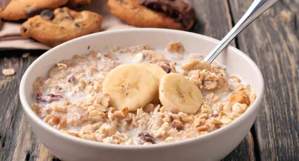 Banana and Almond Porridge 